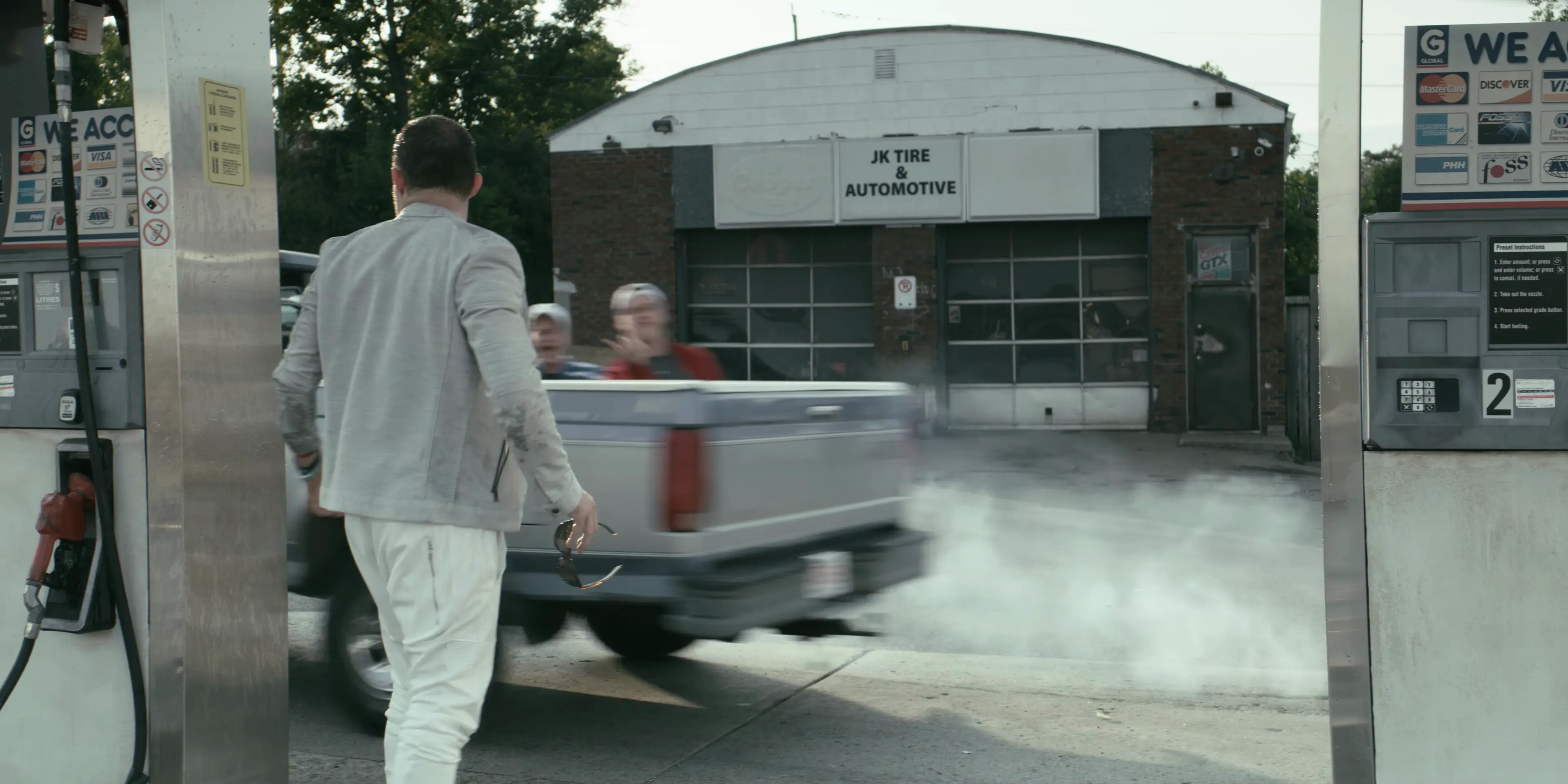 ./image/Wayne S01E06 (2).webp